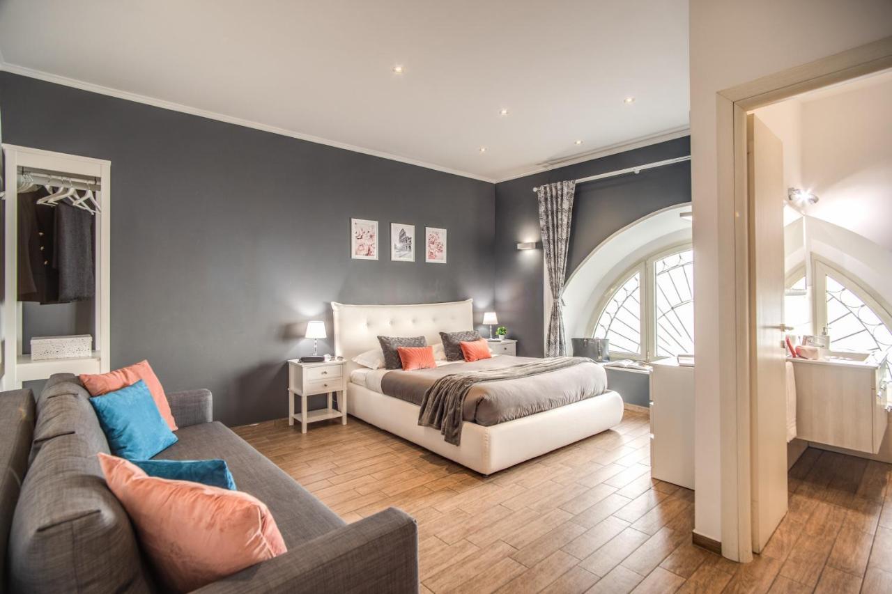 Colosseum Royal Apartment Рим Екстер'єр фото