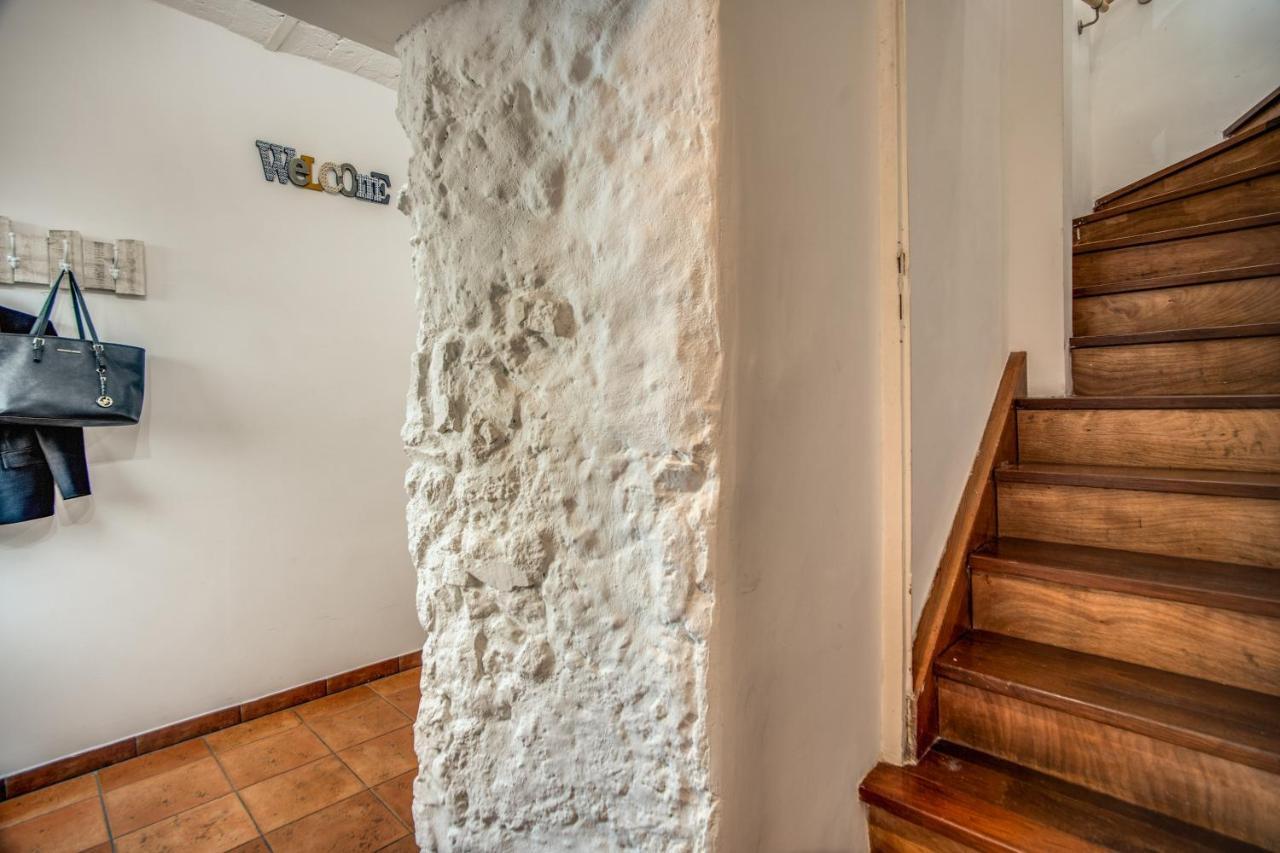 Colosseum Royal Apartment Рим Екстер'єр фото